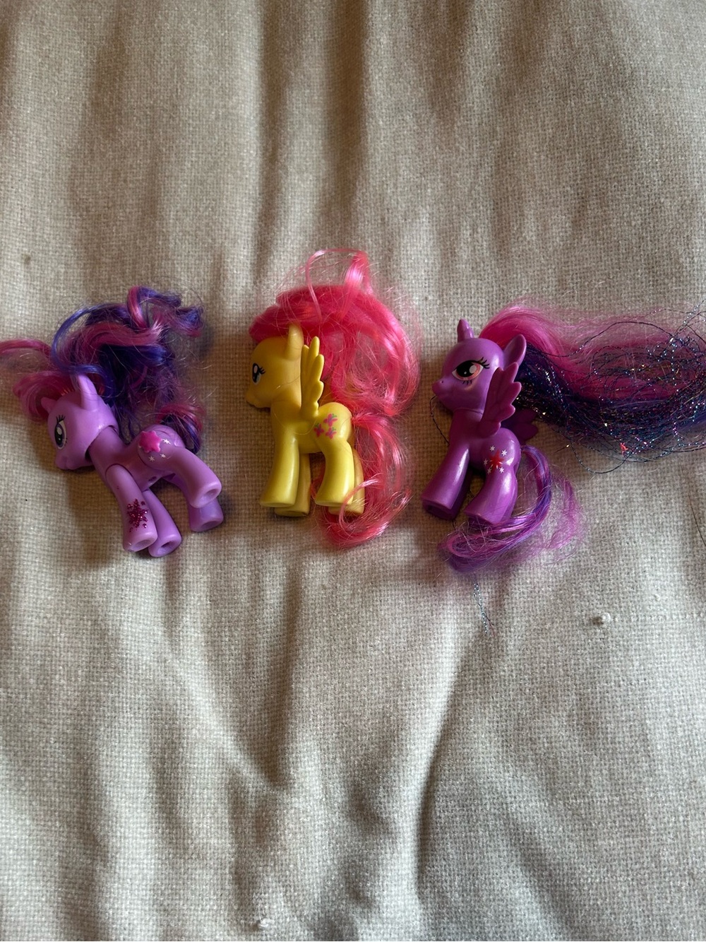 Lot of 3 G4 My Little Ponies